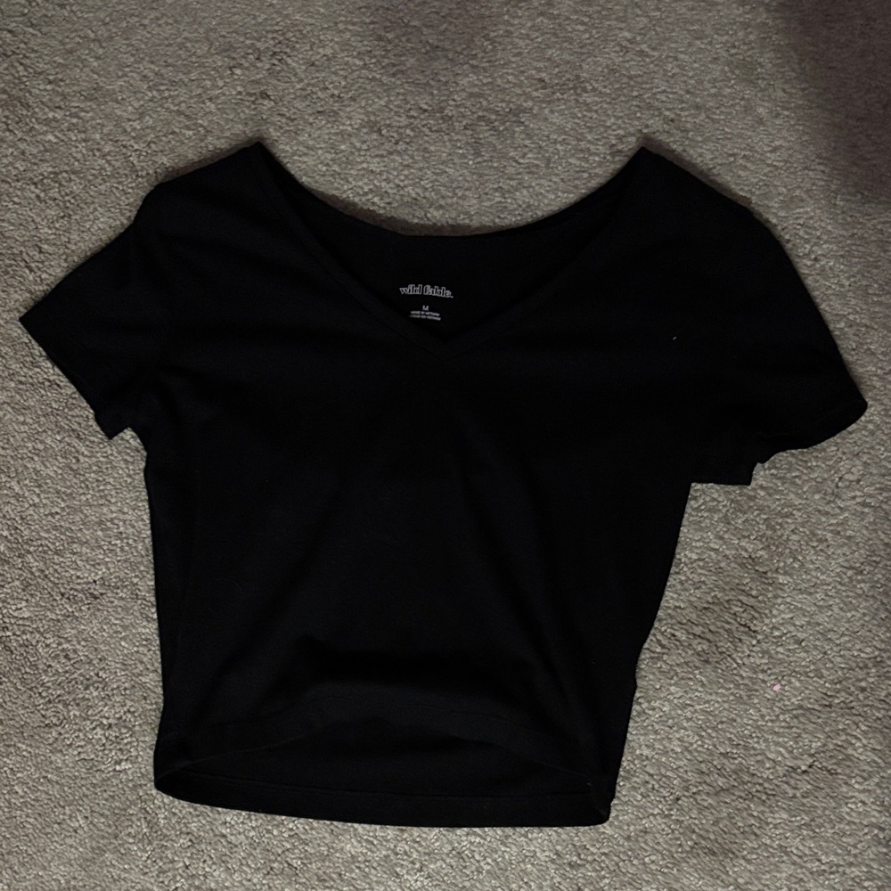 Wild Fable Black Short Sleeve V-Neck Tee